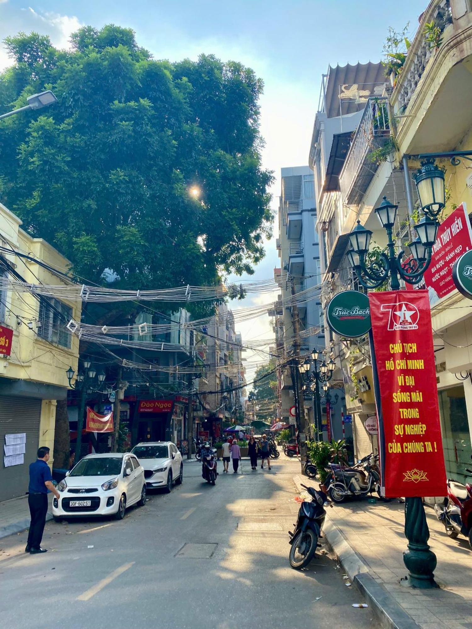 Luxe Paradise Premium Hotel Hanoi Exterior photo