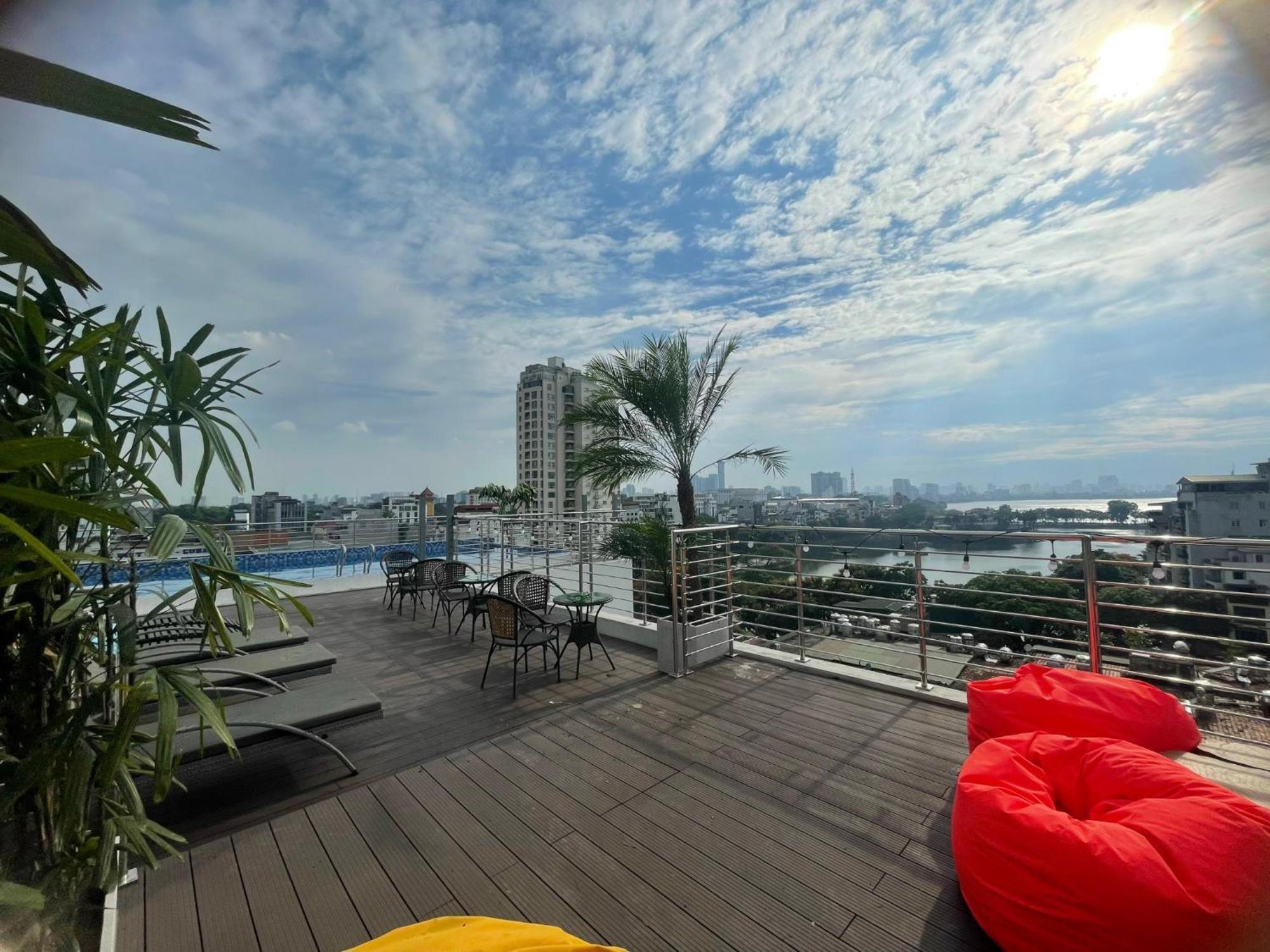 Luxe Paradise Premium Hotel Hanoi Exterior photo