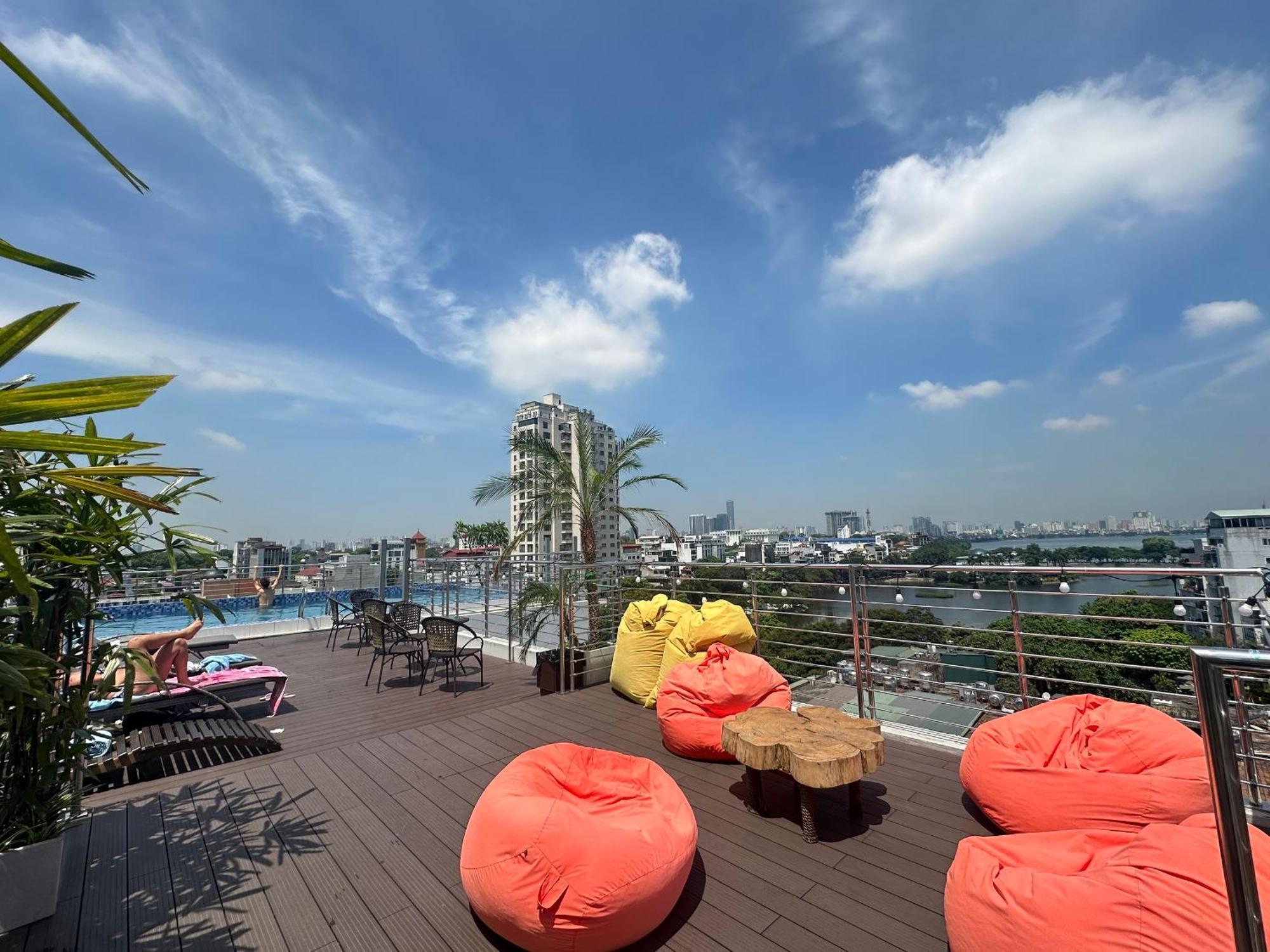 Luxe Paradise Premium Hotel Hanoi Exterior photo