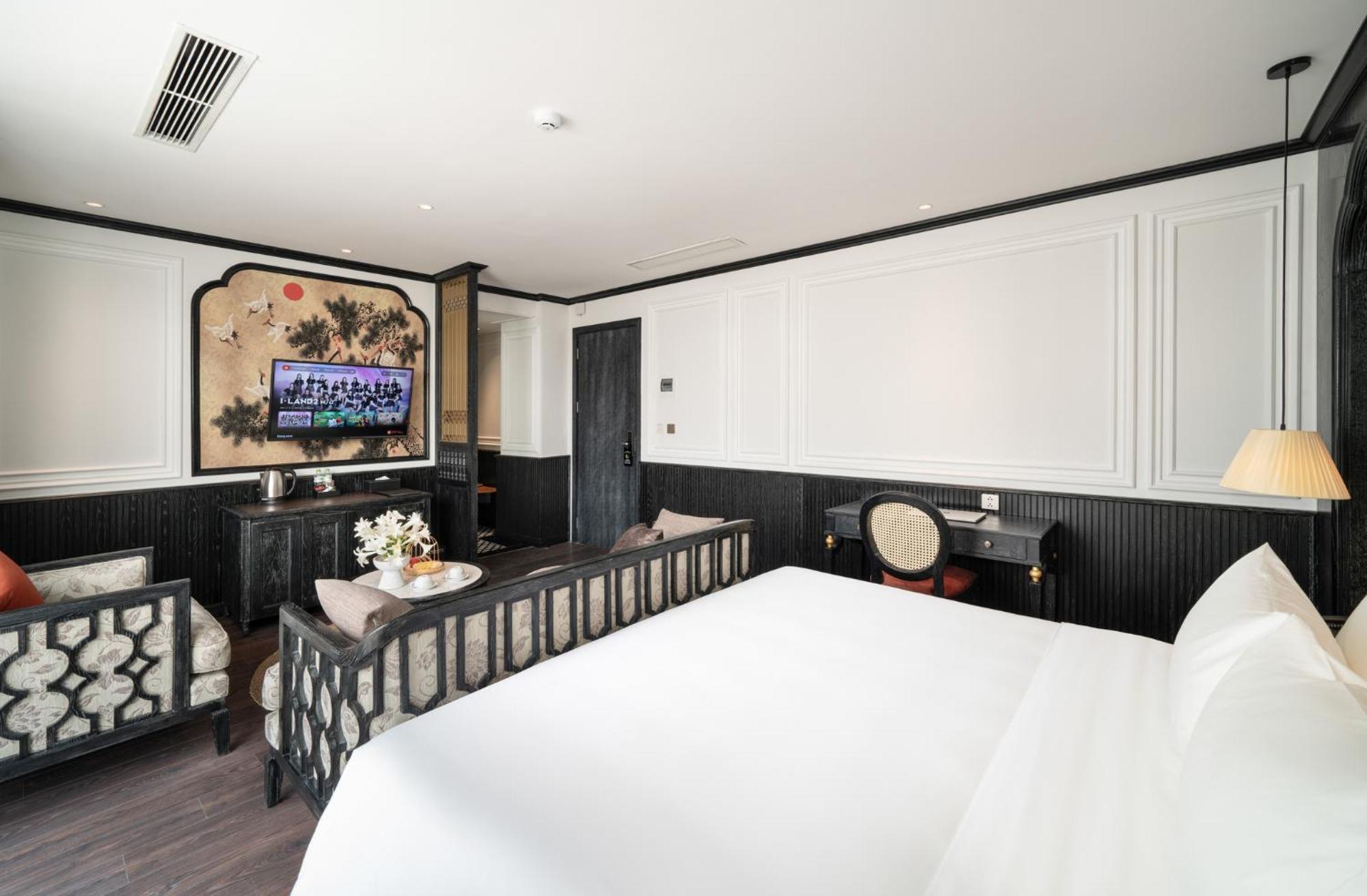 Luxe Paradise Premium Hotel Hanoi Exterior photo