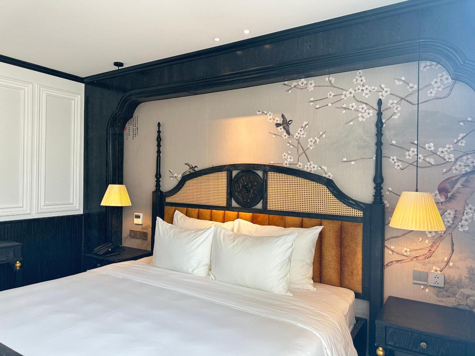 Luxe Paradise Premium Hotel Hanoi Exterior photo